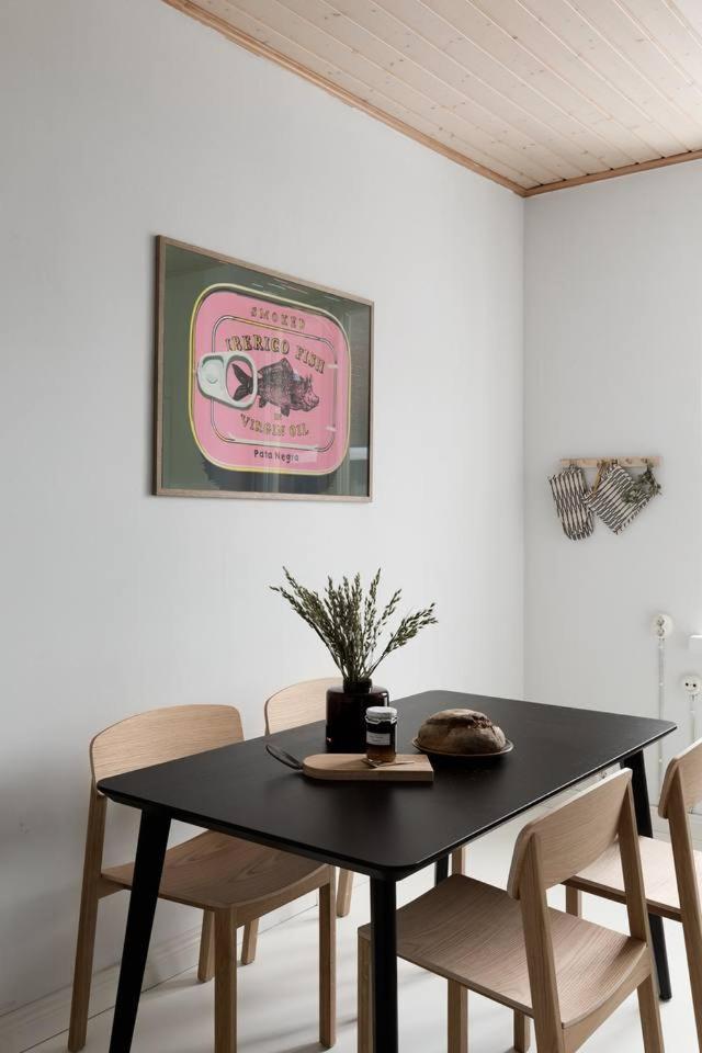 Central 2-Bedroom Design Apartment Helsinki Zewnętrze zdjęcie